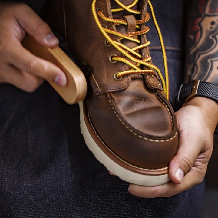 Men’s Heritage Leather Moc-Toe Boots